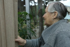\"Övladım imtina etsə də, bayramlarda gözüm yolda qalır\" - Qızı imtina edən ANA