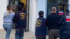 Məhkum və sevgilisi əlbir olub nəzarətçiyə oyun qurdu - Film kimi olay