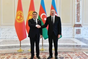 Sadır Japarov İlham Əliyevi təbrik etdi