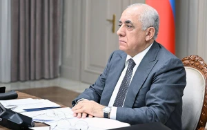 Əli Əsədov Gürcüstanın baş naziri ilə əlaqə saxladı