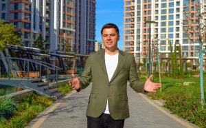 Şəhərin mərkəzində “Geniş və funksional həyət” rahatlığı “Kristal”da!