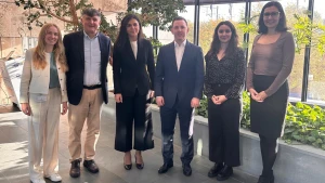 “Veysəloğlu” və Hollandiya Sahibkarlığın İnkişafı Bankı (FMO) tərəfdaşlığı genişləndirir&nbsp;