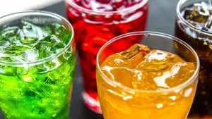 Tərkibində şirniyyatdan çox şəkər olan içkilər - Diyetoloqlar açıqladı