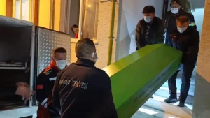 Qazdan zəhərləndiyini düşünürdülər - Yaşlı qadını görün kim öldürübmüş