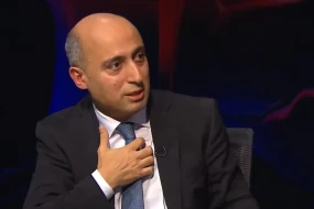 “Müəllim məktəbə \"müştəri yeri\" kimi baxırsa, o müəllim deyil“