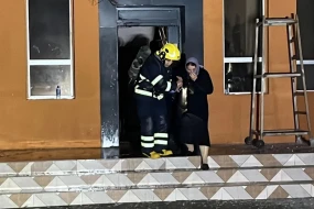 Yanğın söndürüldü: 2 nəfər tüstüdən boğularaq öldü - YENİLƏNİB