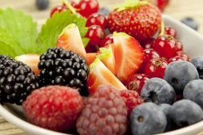 Çox sevdiyimiz meyvənin inanılmaz faydaları varmış 