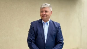 Emil Şleymoviç Təl - Əvivdən yazır...