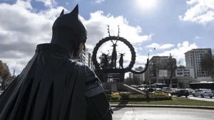 \"Batman\"la evli qadının boşanma hekayəsi