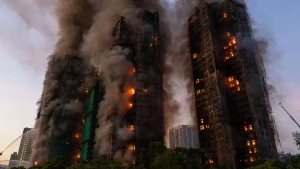 Honq Konqda baş verən yanğında ölənlərin sayı 128-ə çatdı