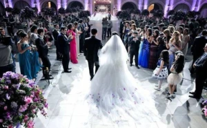 Toyda mahnı DAVASI - Yolun kəsib döydü