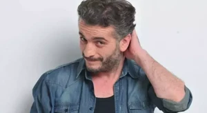 Məşhur türk aktyordan üzücü xəbər - Xəstəxanalıq oldu 