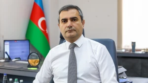 Bank gecikən kreditə görə müştərinin və yaxud zaminin hesabına blok qoya bilərmi?&nbsp;