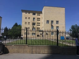 Bakıda xəstəxana həyətində 6 aylıq döl tapıldı