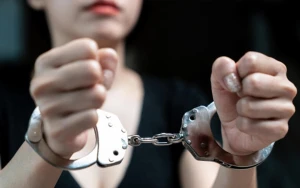 1 yaşlı körpəsini zirzəmiyə atan ana saxlanıldı&nbsp;