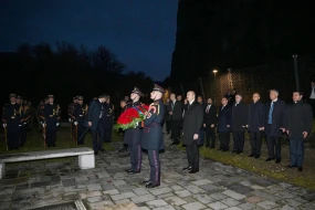 Prezidentlər “Azadlıq Qapısı” abidəsini ziyarət etdilər - FOTOLAR