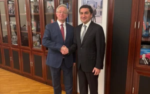 Hikmət Hacıyev Mixail Qaluzinlə görüşdü - FOTO