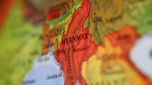 Myammar ordusu xəstəxanaya hücum etdi - 33 ölü, 76 yaralı