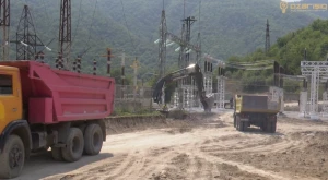 “Azərişıq” ASC Kəlbəcərdə yenidənqurma işlərini davam etdirir - VİDEO