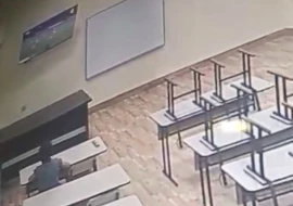 Sığınacaqda \"Qarabağ\"ın oyununu tək izlədi: Gündəm oldu - VİDEO