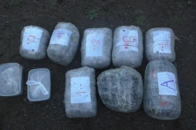 9 kiloqram narkotik satmaq istəyənlər&nbsp;həbs olundu