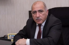 Pənah Hüseyn partiya sədrliyindən istefa verdi