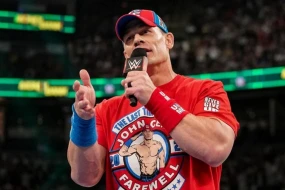 Məşhur güləşçi karyerasını başa vurdu