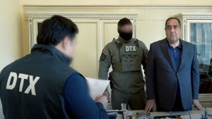 DTX rüşvət alan icra başçısını belə saxlayıb - VİDEO