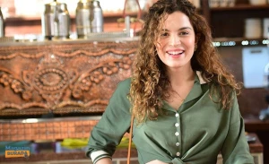 Türkiyəli məşhur aktrisadan tənqidlərə CAVAB - \"Rejissor nə dedisə onu etdim\"