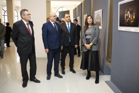 Gəncədə \"Həmrəyliyin rəngləri\" adlı sərgi açıldı - FOTOLAR