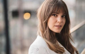 Türkiyəli tanınmış aktrisa qızı ilə bağlı danışdı