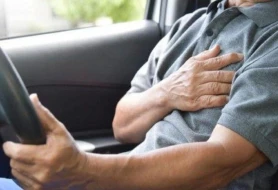 Paytaxt sakini maşında ürək çatışmazlığından öldü