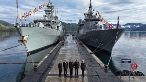 İran Kanada donanmasını terorçu adlandırıb