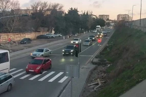 Binəqədidə yol hərəkətində dəyişiklik edildi