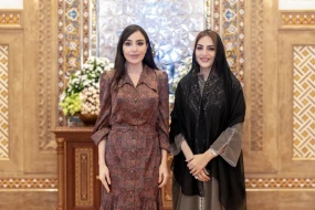 Leyla Əliyeva Maskatda Omanın birinci xanımı ilə görüşdü - FOTO