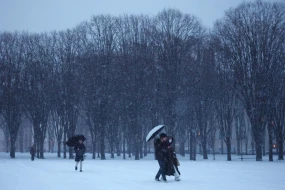 Avropada həyat iflic oldu - 6 nəfər həyatını itirdi