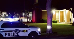 Dəfn mərasiminə silahlı hücum - Ölən və yaralananlar var