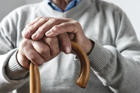 Azərbaycanda yaşı 100-dən yuxarı olan pensiyaçıların SAYI