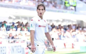 \"Roma\" səhhətində problem yaranan futbolçunu satdı