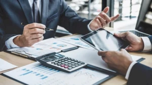 Bankdan pul götürmək istəyənlərin NƏZƏRİNƏ