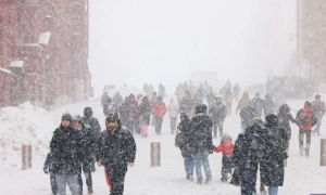 Moskvaya 56 ilin ən şiddətli qarı yağdı