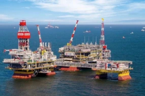 Ukrayna Xəzərdə \"Lukoyl\"un qazma qurğularını vurdu