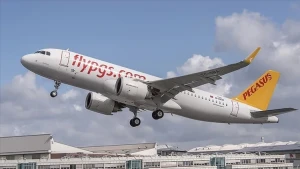 Məşhur hava yolları şirkəti İrana uçuşları ləğv etdi