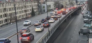 Bakının bu küçələrində sıxlıq var