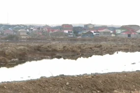 Abşeronda \"Qartal gölü\"ndə nə baş verir? - VİDEO