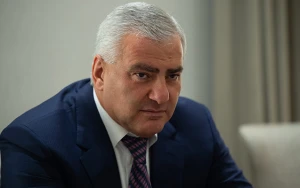 Karapetyan ev dustağlığına buraxıldı