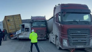 Türkiyədə dəhşətli zəncirvari QƏZA - 11 avtomobil bir-birinə girdi