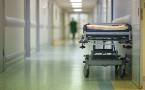 Samuxda qəssab kəsici alətlə xəsarət aldı