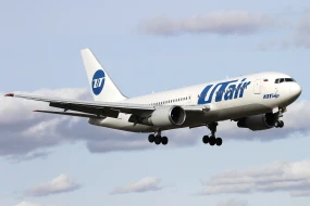 Gəncəyə uçan \"UTair\" təyyarəsi Bakıya eniş etdi
