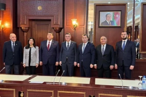 İsrail XİN başçısı Milli Məclisin deputatları ilə görüşdü - FOTO